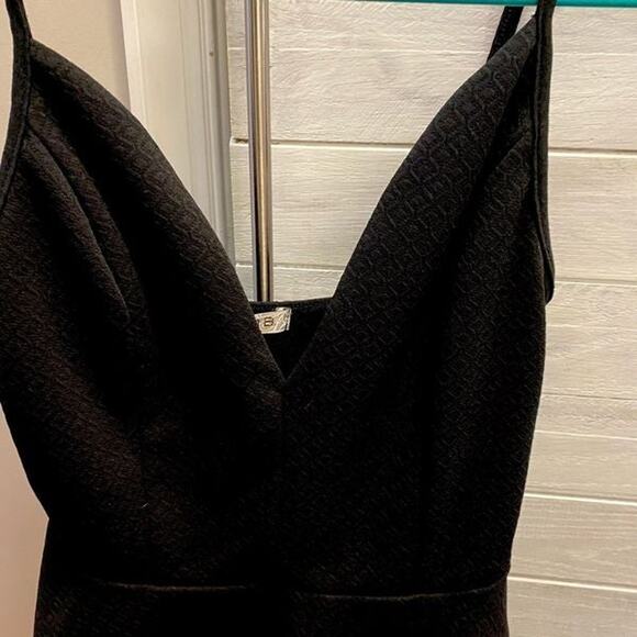 Arden b black peplum tank top - Picture 3 of 5